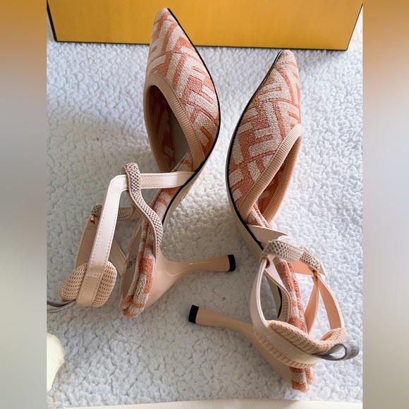 Authentic Fendi Women’s FF Jacquard Colibri Lite Slingback Pumps - Picture 7 of 16